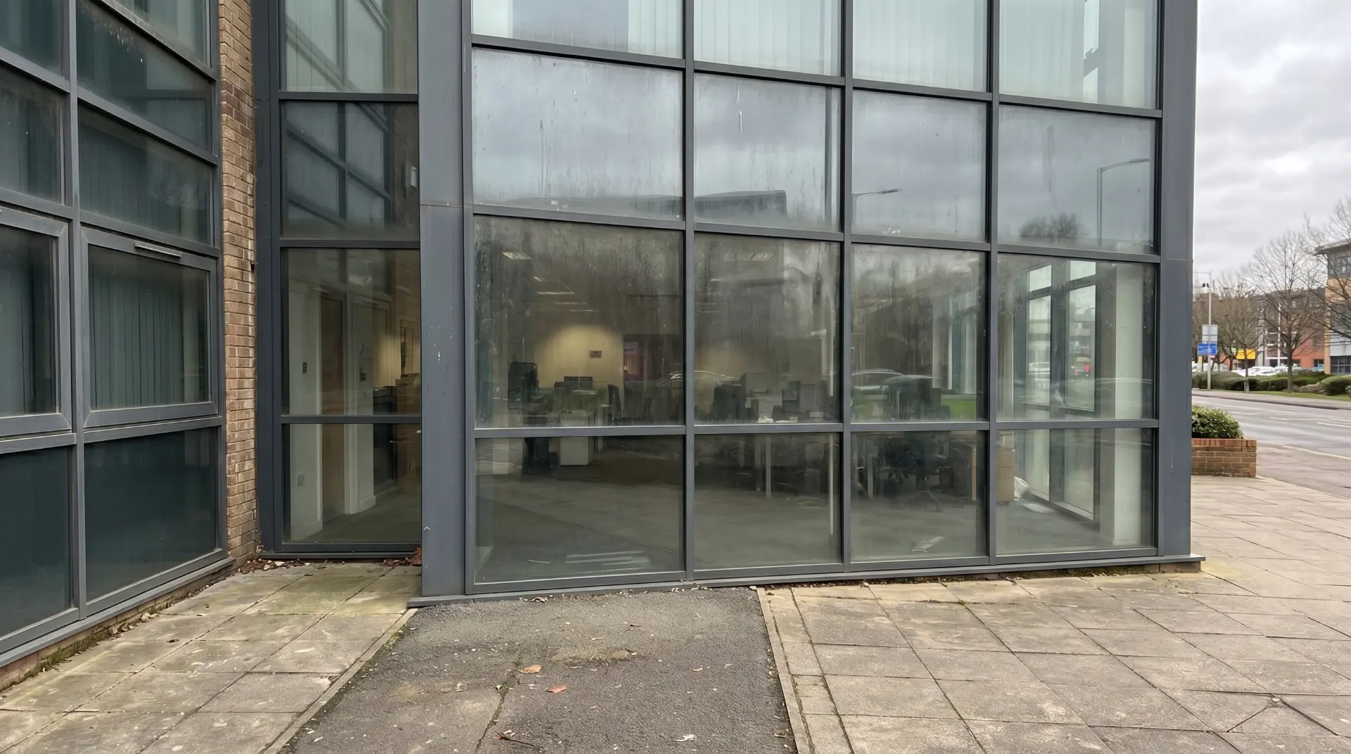 Fenster vor der professionellen Glasreinigung in Hagen